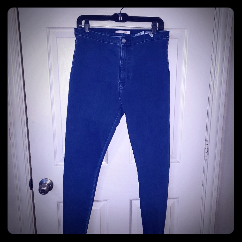 Levi's super skinny jeans